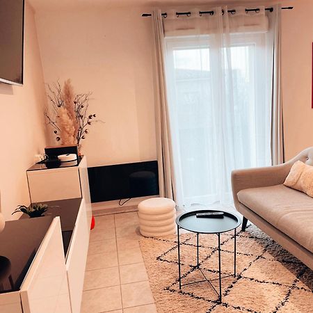 Elegant T2 Blagnac - Parking -Aeroport-Airbus- Meett Appartement Buitenkant foto